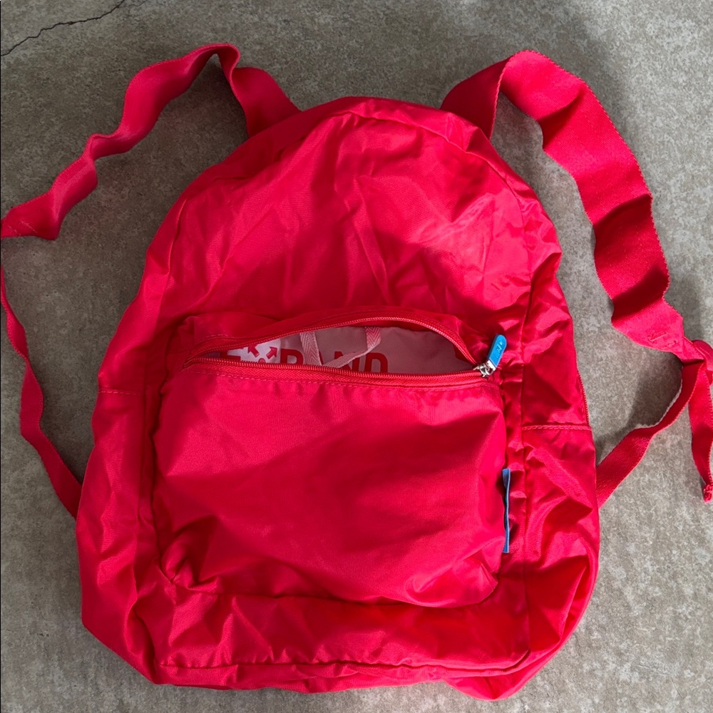 Red Nylon foldable Backpack Flight 001 - Picture 2 of 7